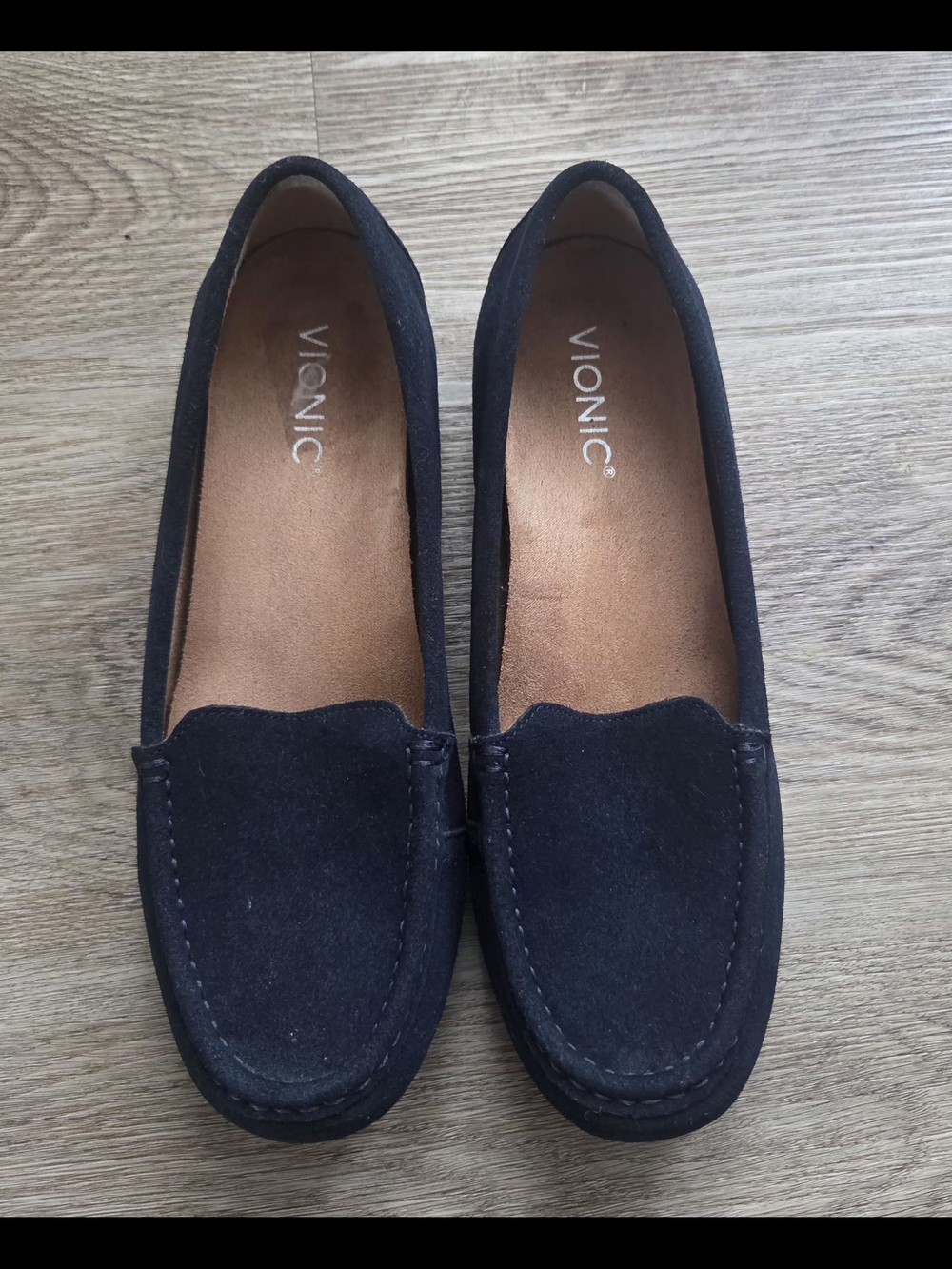 Vionic  Debbie Women's Black Suede Moccasin Loafers